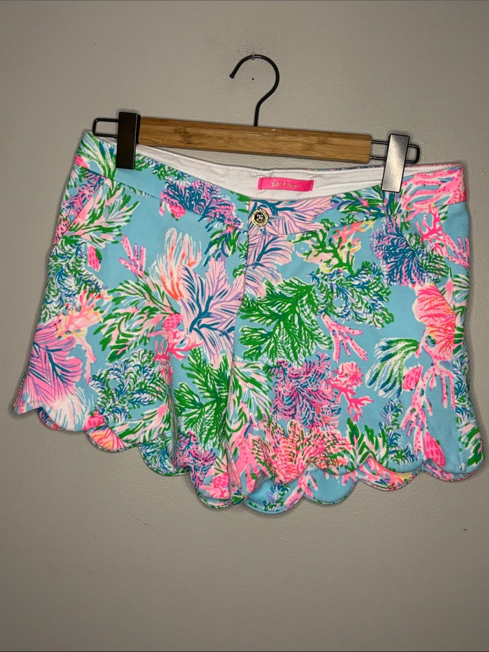 Lilly Pulitzer Scallop-Hem Mini Skirt in Aqua Multi